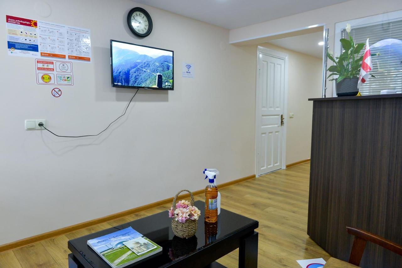 Cozy House Hotel คูทายสิ ภายนอก รูปภาพ
