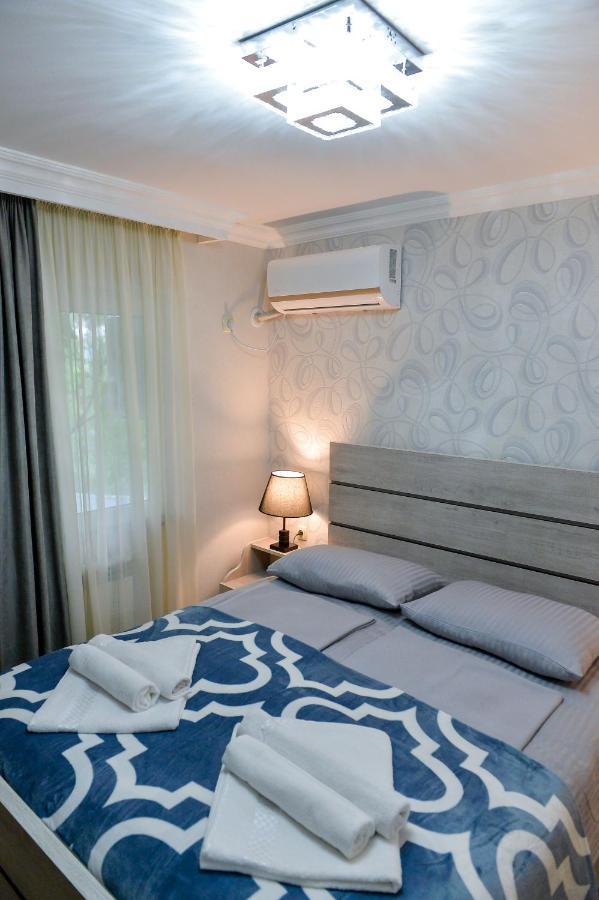 Cozy House Hotel คูทายสิ ภายนอก รูปภาพ