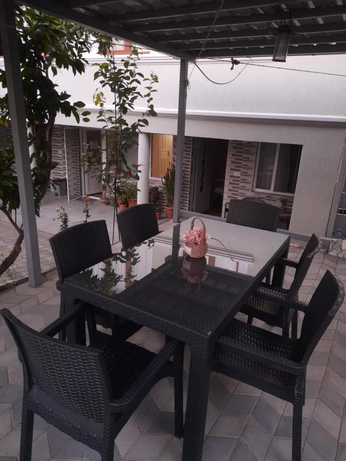 Cozy House Hotel คูทายสิ ภายนอก รูปภาพ